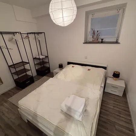 Einmaliger Ausblick Und Tolles Ambiente Apartment
