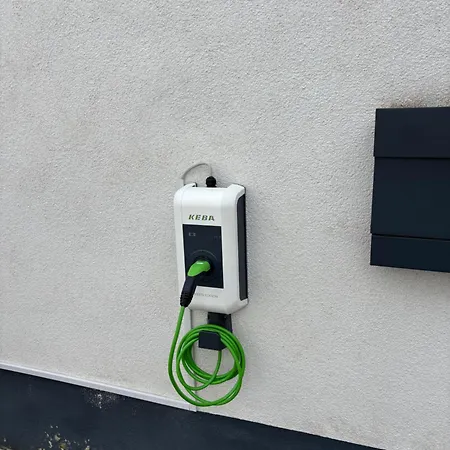 Einmaliger Ausblick Und Tolles Ambiente 아파트 Laubenheim