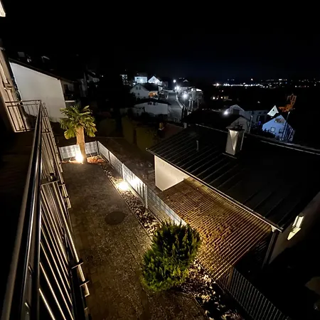 Einmaliger Ausblick Und Tolles Ambiente Apartamento