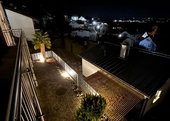 Einmaliger Ausblick Und Tolles Ambiente דירה