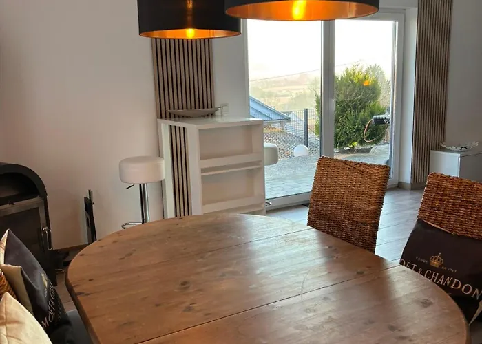 Einmaliger Ausblick Und Tolles Ambiente *