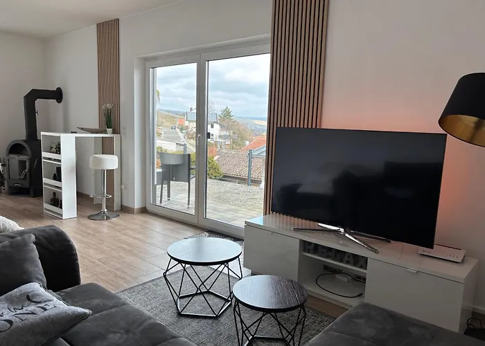 Einmaliger Ausblick Und Tolles Ambiente דירה *