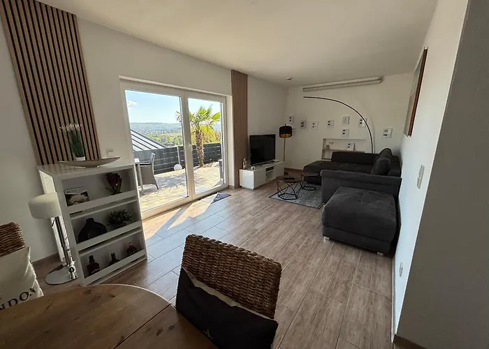 Einmaliger Ausblick Und Tolles Ambiente